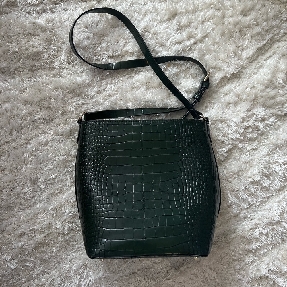 Green Croc H&M Purse